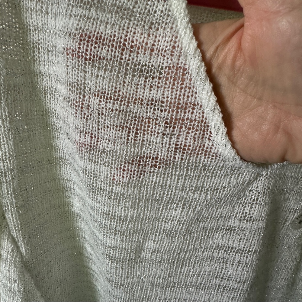 Aeropostale White Knit Women's Top With Silver Thread - Picture 3 of 8